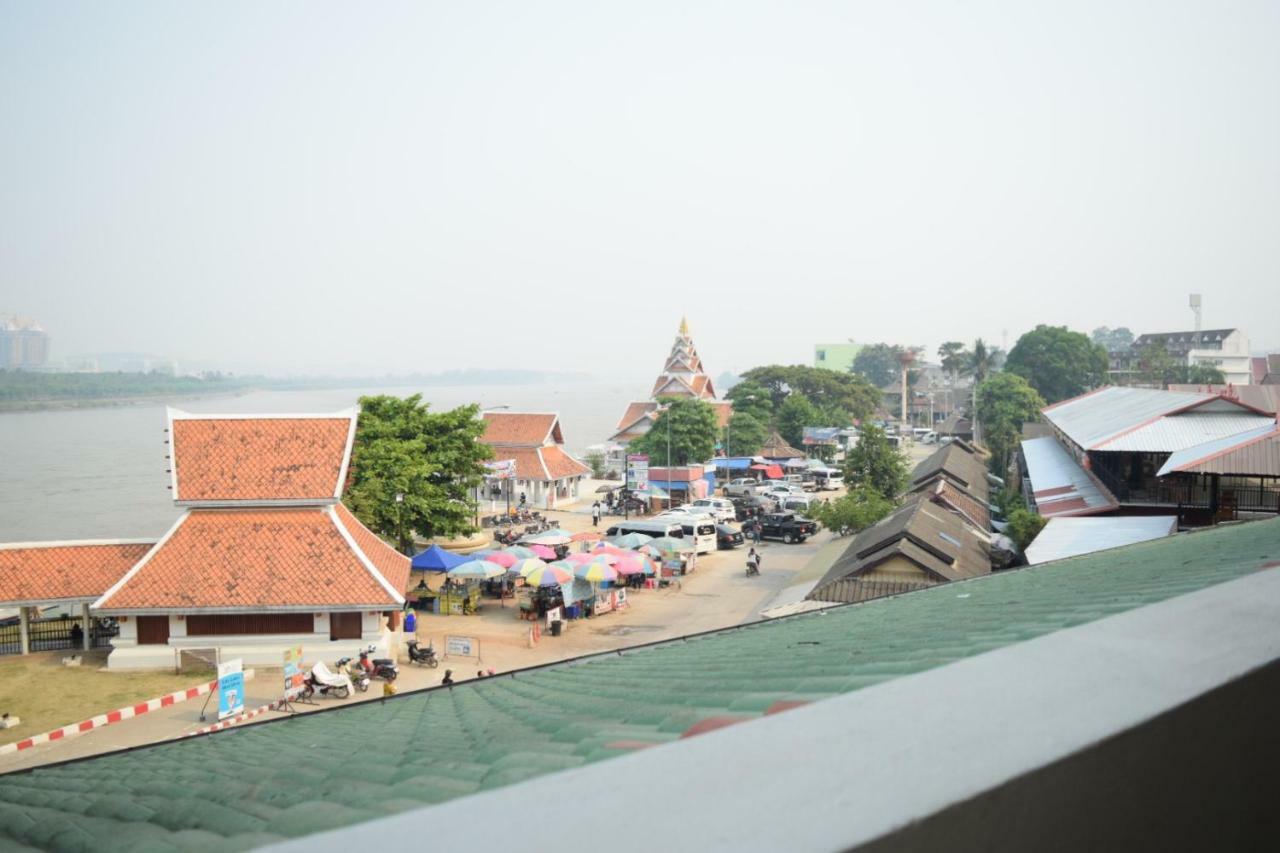 Buakham Rim Khong บัวคำริมโขง Hotel Chiang Saen Exterior foto
